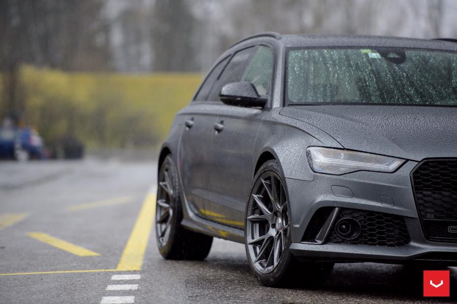 Детали экстерьера Audi RS6 Avant on Vossen Wheels (VFS6) 2017 года  (фото 12 из 16)
